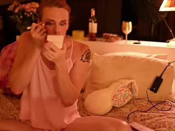 Fayeholloway Chaturbate stream image from July 20, 2025