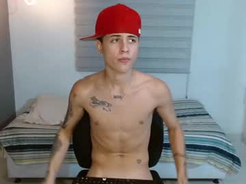 Julian_Stonee Chaturbate stream image from July 20, 2025