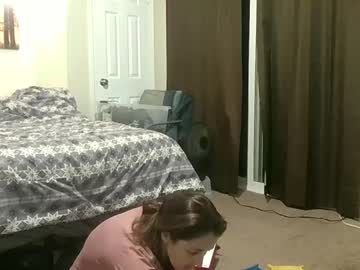 Milflauren38 Chaturbate stream image from July 20, 2025