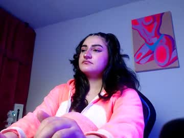 Emmaamartinez Chaturbate stream image from July 20, 2025