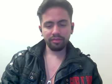 Alejo_Shy Chaturbate stream image from July 20, 2025