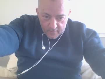 Aussiesydguy Chaturbate stream image from July 20, 2025