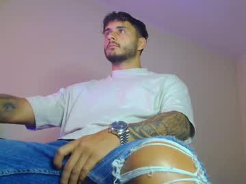 Xandercagex Chaturbate stream image from July 20, 2025