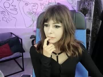 Crystallbloom Chaturbate stream image from July 20, 2025
