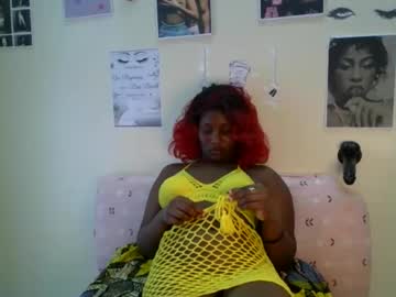 Elaramuse Chaturbate stream image from July 20, 2025