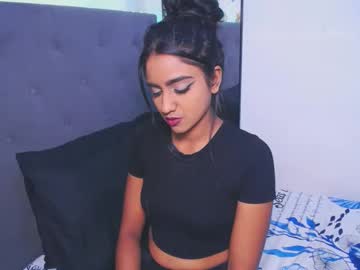 Delilah_Blazee Chaturbate stream image from July 20, 2025