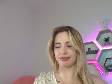 Sabrinviolet Chaturbate stream image from July 20, 2025