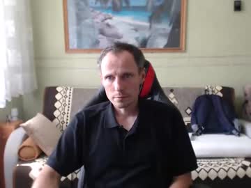 C8w1e6l4 stream image from July 20, 2025