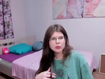 Bea_Tris Chaturbate stream image from July 20, 2025