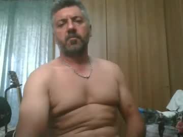 Maschiacciot Chaturbate stream image from July 20, 2025