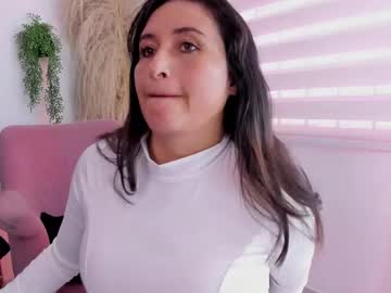 Angela_Fiory Chaturbate stream image from July 20, 2025