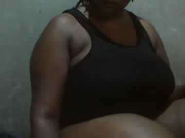 Milkyboobs2567 Chaturbate stream image from July 20, 2025