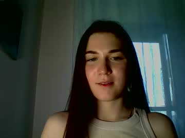 Katie_Foxi Chaturbate stream image from July 20, 2025