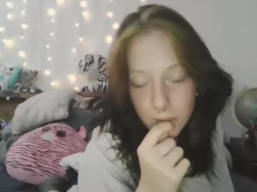 Yourstargirl_ Chaturbate stream image from July 20, 2025