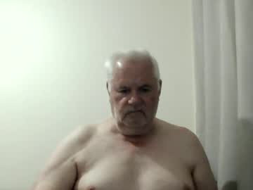 Baker242 Chaturbate stream image from July 20, 2025
