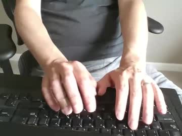 Milwaukeebadger24 Chaturbate stream image from July 20, 2025