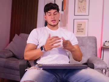 Davies_Brown Chaturbate stream image from July 20, 2025