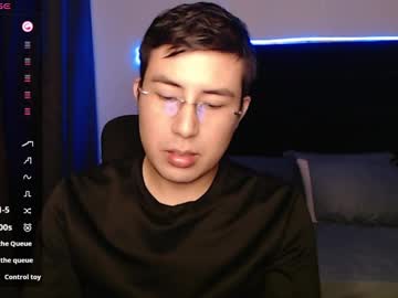 Andrewmhilton_ Chaturbate stream image from July 20, 2025