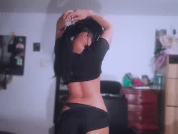 Greciafarye Chaturbate stream image from July 21, 2025