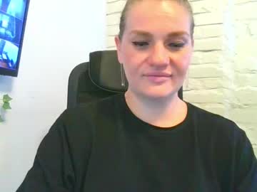 Isingle_Mom Chaturbate stream image from July 21, 2025
