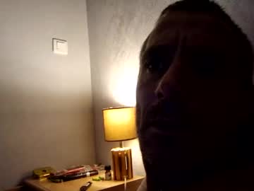 Le32du25000 Chaturbate stream image from July 21, 2025