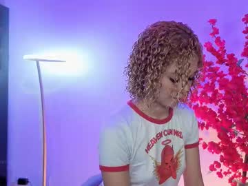 Mj_Lili Chaturbate stream image from July 21, 2025