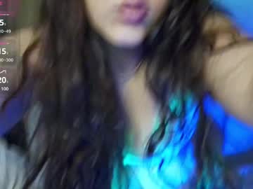 Zoeysoda Chaturbate stream image from July 21, 2025