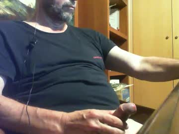 Pumjota33 Chaturbate stream image from July 21, 2025
