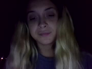 Reddwaxx Chaturbate stream image from July 21, 2025