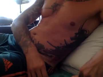 2hot2beastar Chaturbate stream image from July 21, 2025