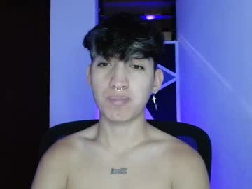Littlextrem Chaturbate stream image from July 21, 2025