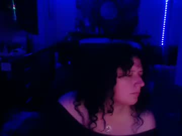 Sweetch33kz Chaturbate stream image from July 21, 2025