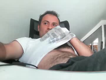 Vladuhuh Chaturbate stream image from July 21, 2025