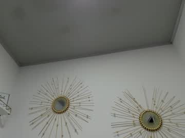 Miah_Bigboobs Chaturbate stream image from July 21, 2025
