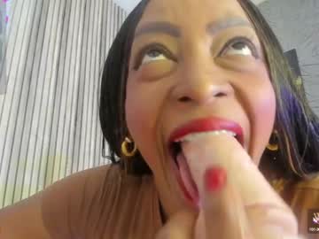 Briannachelsea Chaturbate stream image from July 21, 2025