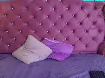 Redvelvet7_ Chaturbate stream image from July 21, 2025