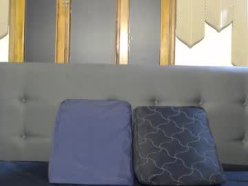 Renata_8 Chaturbate stream image from July 21, 2025