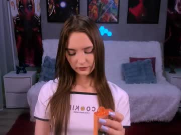 Samanthaawalker Chaturbate stream image from July 21, 2025