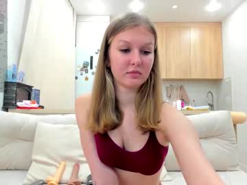 Stellajhonson Chaturbate stream image from July 21, 2025