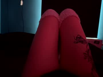 Bounchebunny Chaturbate stream image from July 21, 2025