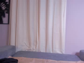 Isa_Kis_1 Chaturbate stream image from July 21, 2025