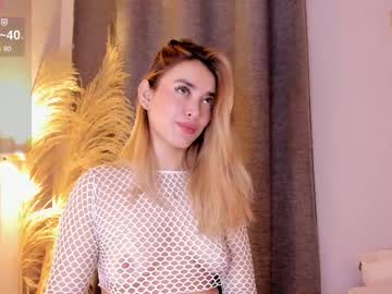 Mia_White11 Chaturbate stream image from July 21, 2025