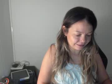 Sweetmom1 stream image from July 21, 2025