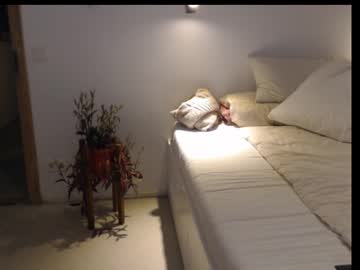 Champagneclaire Chaturbate stream image from July 21, 2025