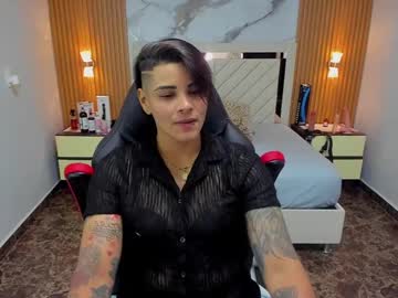Karolandluna Chaturbate stream image from July 21, 2025