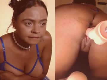 Vikarose_ Chaturbate stream image from July 21, 2025