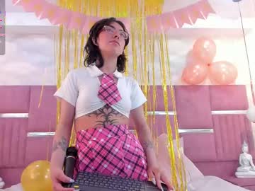 Im_Molly_Angel Chaturbate stream image from July 21, 2025