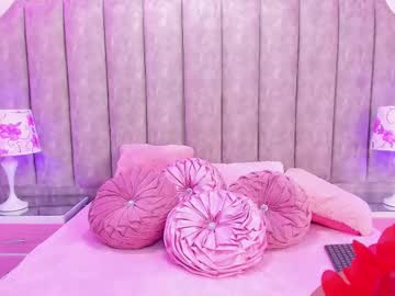 Kattyrussel Chaturbate stream image from July 21, 2025