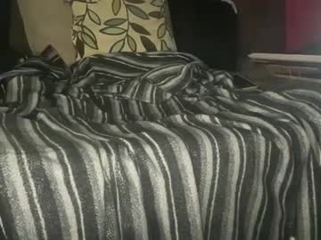 Lickurlipz1 Chaturbate stream image from July 21, 2025