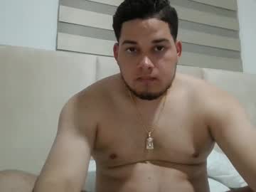 Milkhot2209 Chaturbate stream image from July 21, 2025